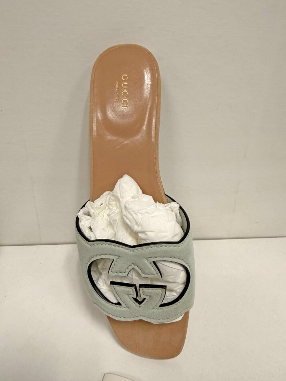 *NEW* Gucci Suede Interlocking G Cutout Slide Sandals - Picture 5 of 13
